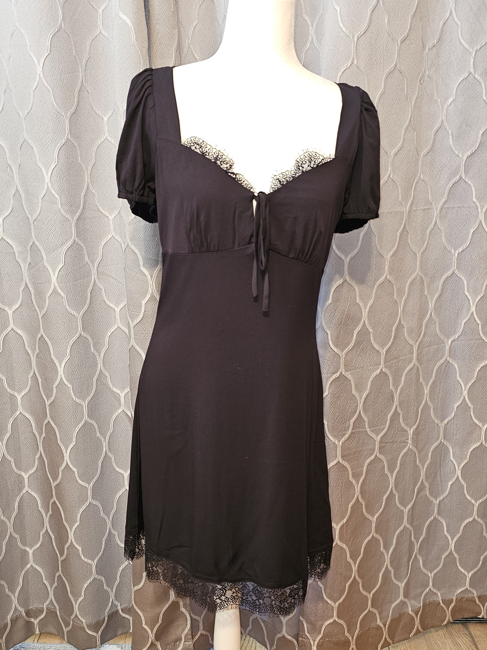 🖤 Black Lace-Trim Romantic Mini Dress